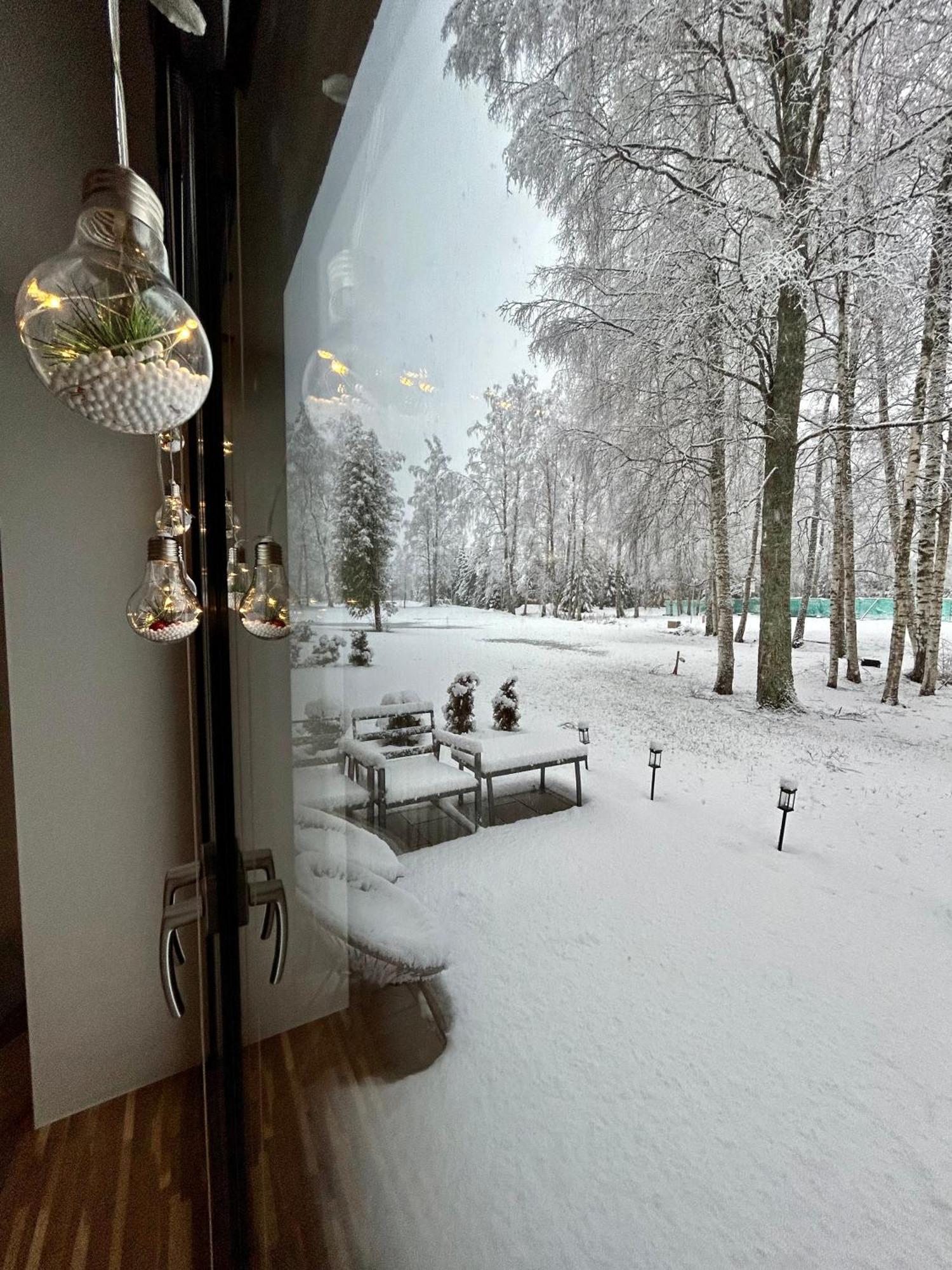 Albatross Getaway By The Sea, Spa And Forest With A Terrace Кестерциемс Экстерьер фото